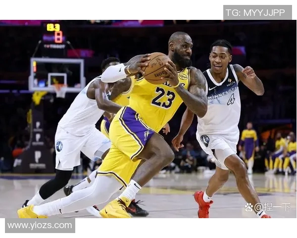 2014年快船与湖人对决回顾:洛杉矶篮球的巅峰对抗与激情时刻 2014年快船与湖人对决回顾:洛杉矶篮球的巅峰对抗与激情时刻