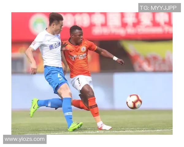 天津泰达迎战辽宁开新期待激烈对决展现足球魅力与团队精神 天津泰达迎战辽宁开新期待激烈对决展现足球魅力与团队精神