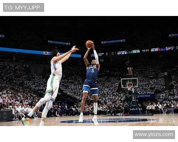 杰登艾维的篮球之路：从新秀到未来明星的成长历程与挑战