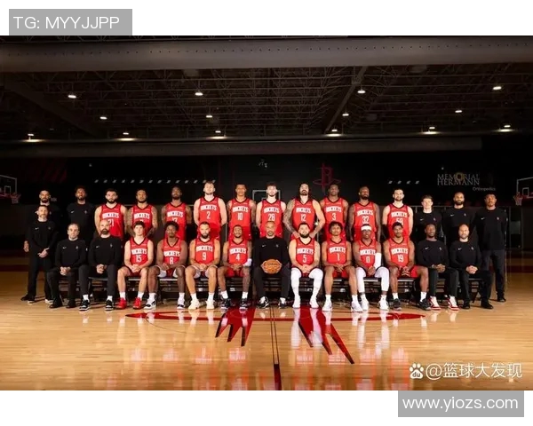 湖人今日对决火箭争夺季后赛席位的关键战役即将上演 湖人今日对决火箭争夺季后赛席位的关键战役即将上演