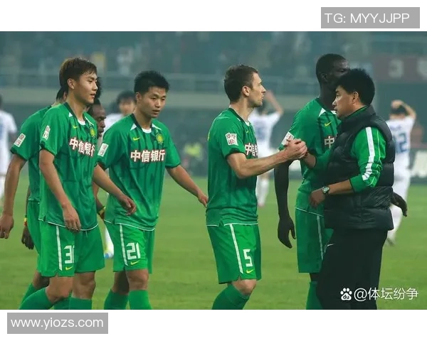 北京国安迎战红钻争夺中超联赛关键三分全力以赴展现球队实力