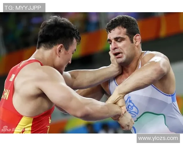 红队在与新西兰的激烈对抗中展现出色实力与团队合作精神