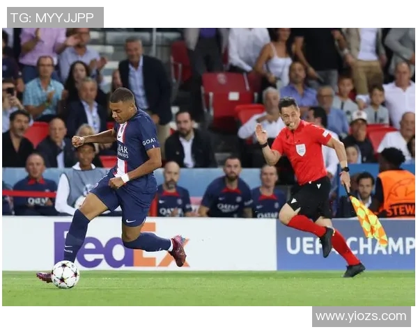 哈兰德与姆巴佩欧冠巅峰对决引发全球关注新一代足球传奇之战