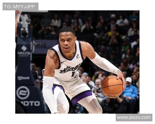 威少在2018年季后赛对阵勇士的精彩表现与关键时刻回顾