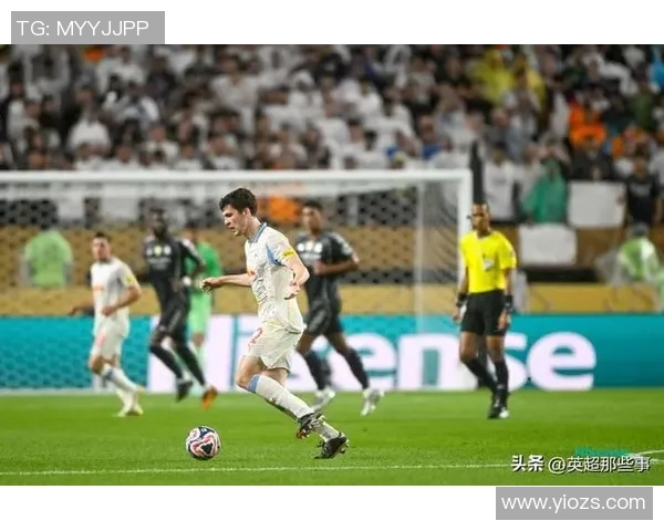 罗马与皇马巅峰对决比赛直播全程回顾精彩瞬间分析