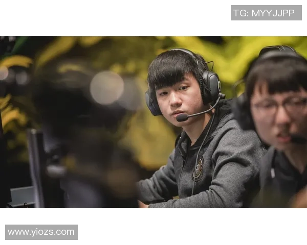 RNG在世界冠军杯积分榜中以70分稳居第一展现强劲实力